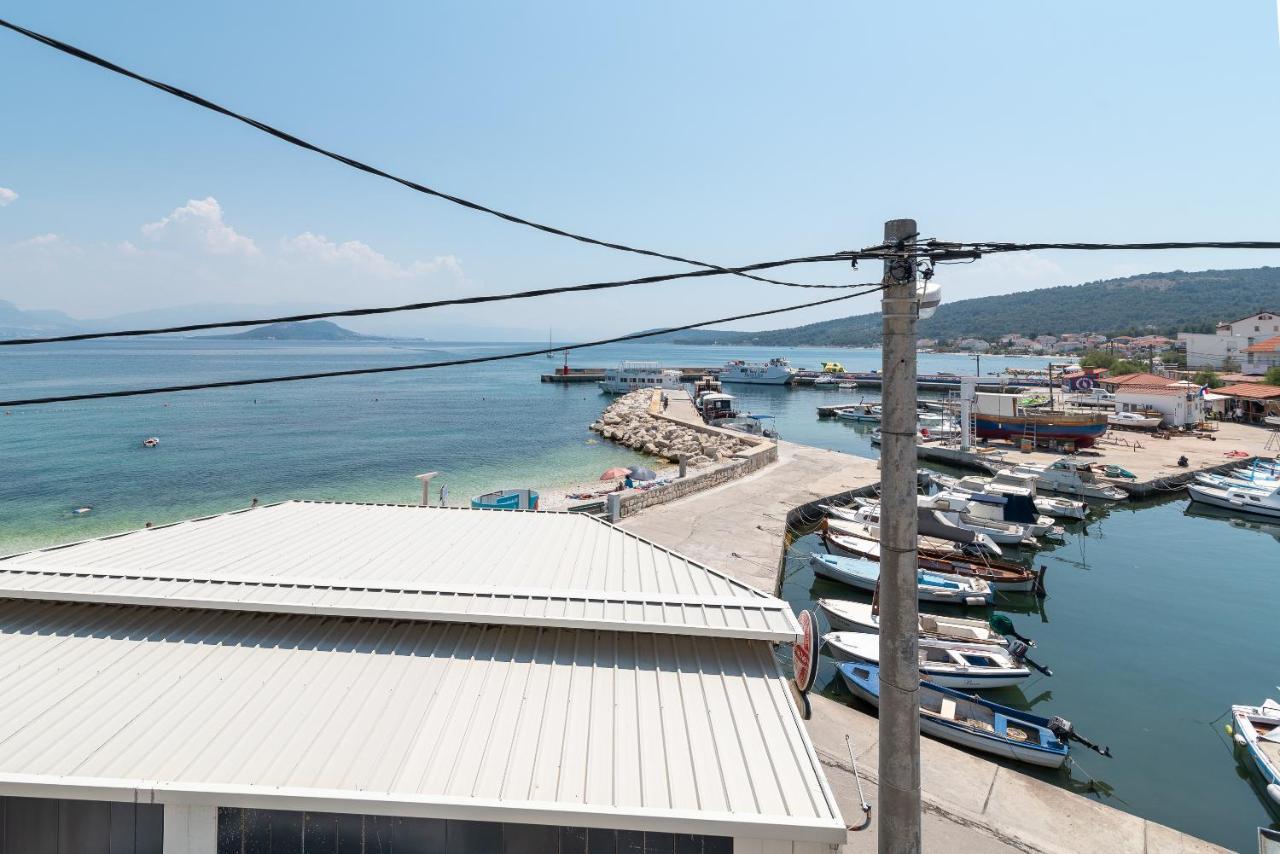 Beach Apartman Marela สลาทิเน ภายนอก รูปภาพ